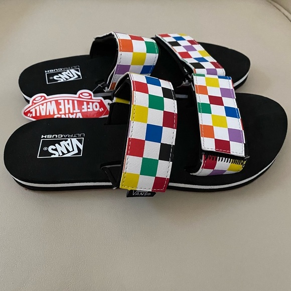New Vans Cayucus checkerboard adjustable sandals size 6 - Picture 1 of 5